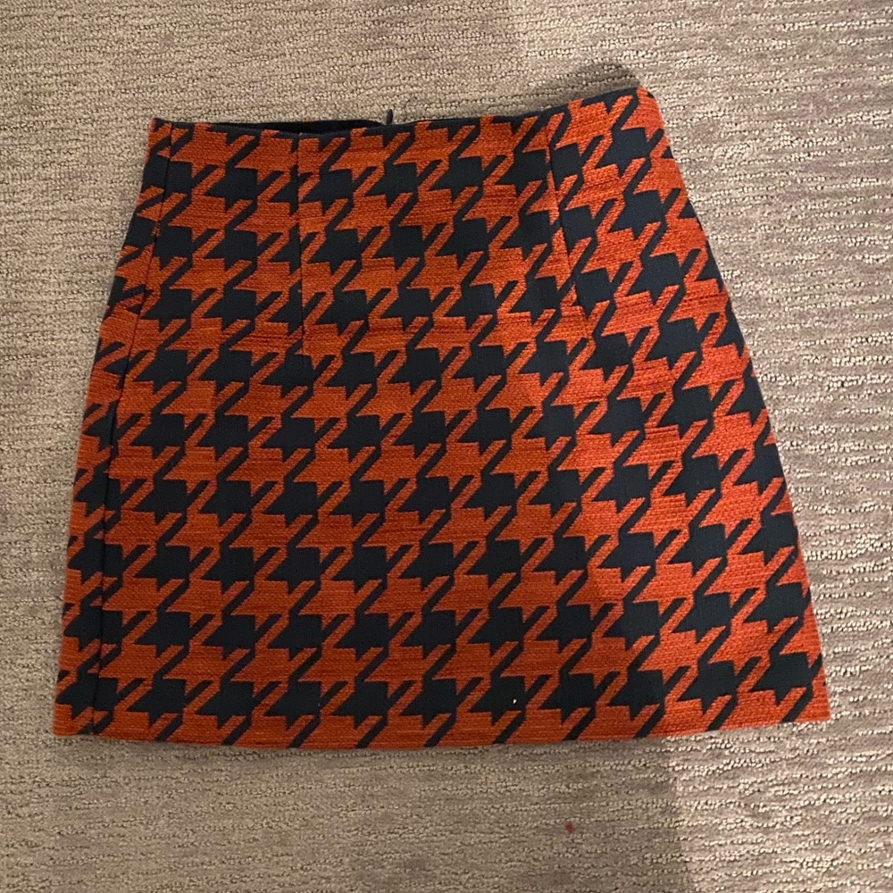 Hutch Houndstooth Skirt.